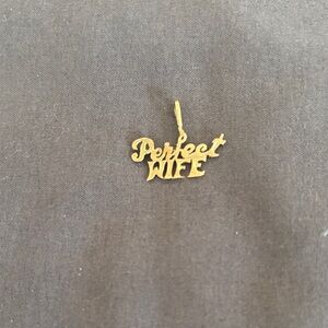 14K Gold 'Perfect Wife' Pendant